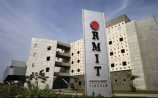 RMIT University to donate ground hire fee « Vietnam Swans